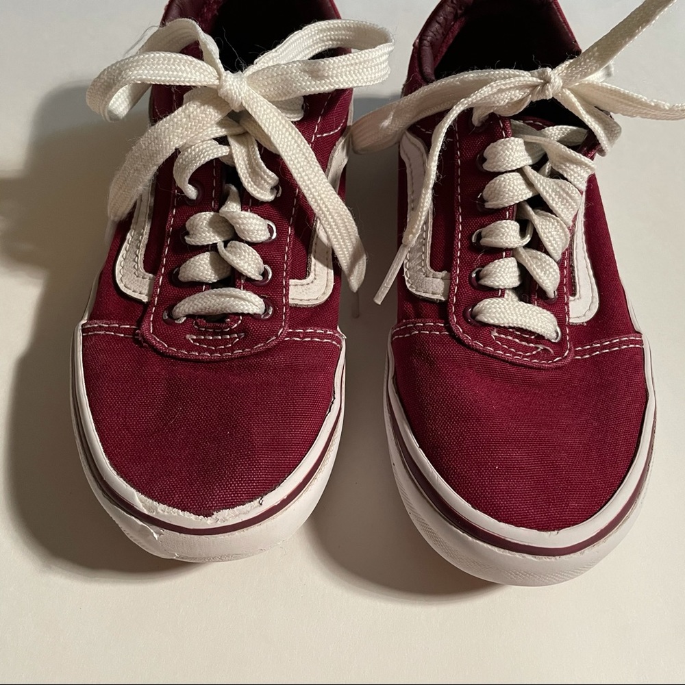 Vans - Picture 7 of 10